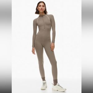 TnAction
TnaBREATHE™ Hero Jumpsuit